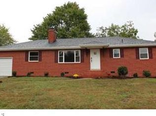 1419 Peterson Mill Rd, Hopewell, VA 23860