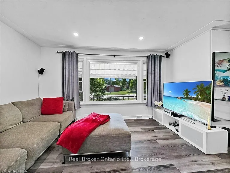 3 Westview Ave — Photo 6