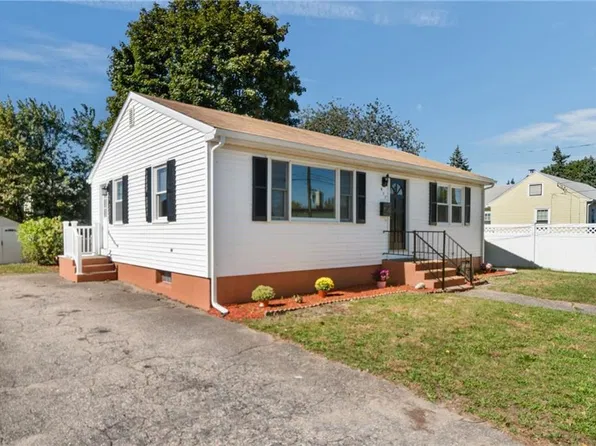 437 Harrington Ave, Warwick, RI 02888