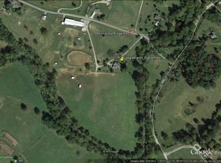 1995 Hickory Ridge Rd, Waddy, KY 40076