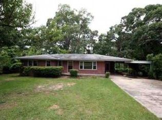 412 Pine Valley Dr, Warner Robins, GA 31088