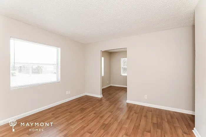 1857 W 24th St — Photo 6