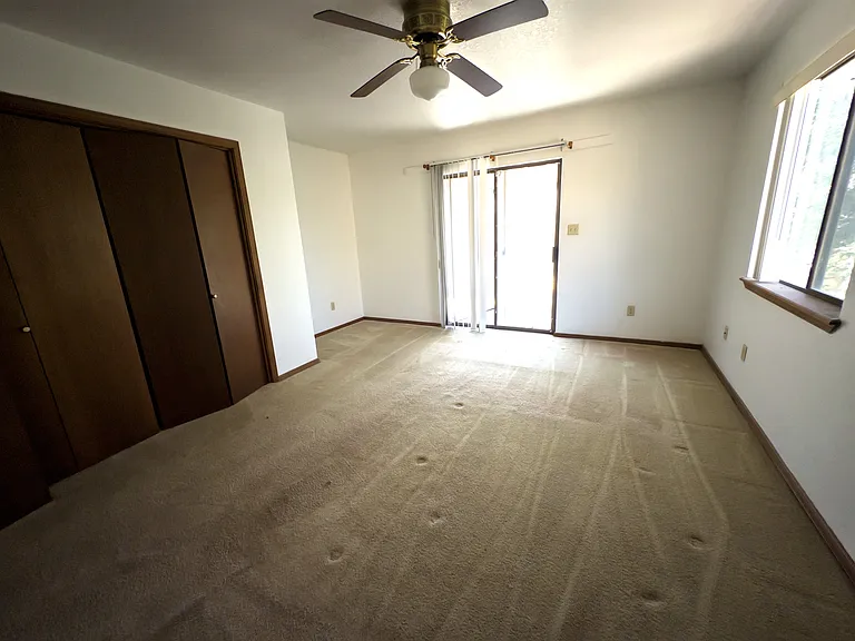 1633 Ebony Ave #1 — Photo 7