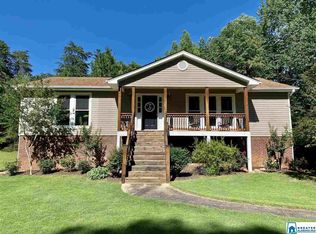 1261 Kings Forest Cir, Leeds, AL 35094