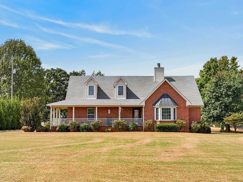 1st image of 106 Ewing Dr