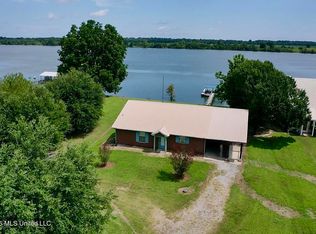 3568 Eagle Lake Shore Rd, Vicksburg, MS 39183