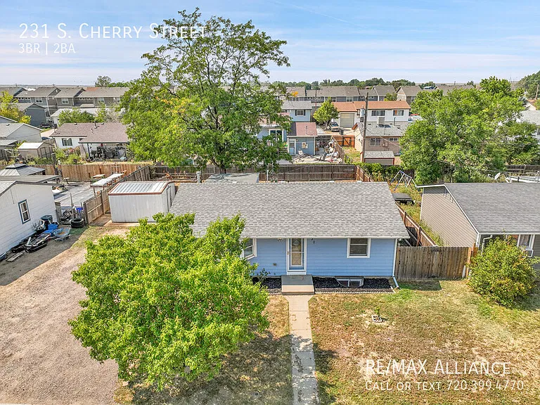 231 S Cherry St — Photo 49