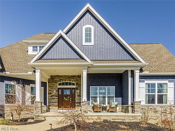 3rd image of 2323 Hearth Hill Ln