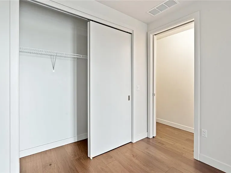 44 East Ave #2011 — Photo 20