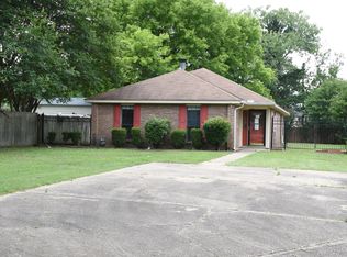 5914 Carmel Dr, Montgomery, AL 36117