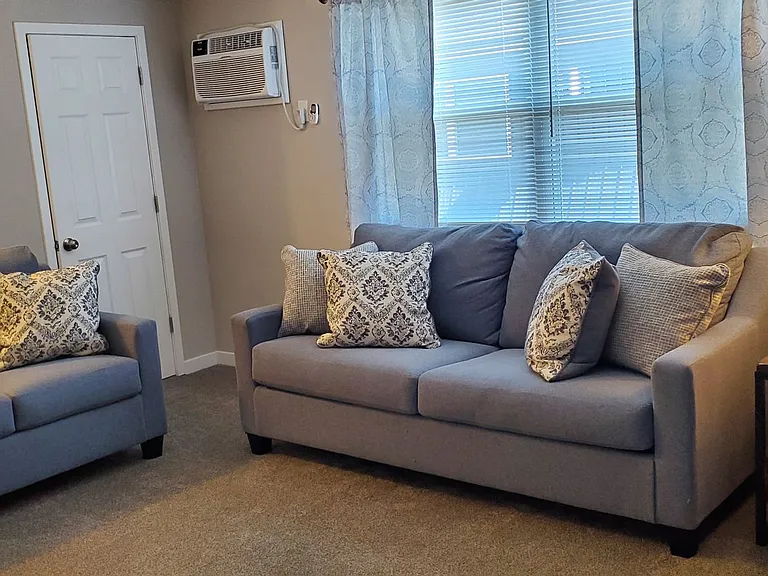 219 Maxwell St — Photo 23