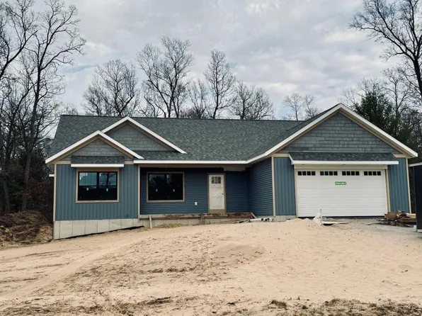 404 Sabine Dr #9, Muskegon, MI 49442