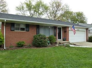 1425 Ravenwood Ave, Ann Arbor, MI 48103