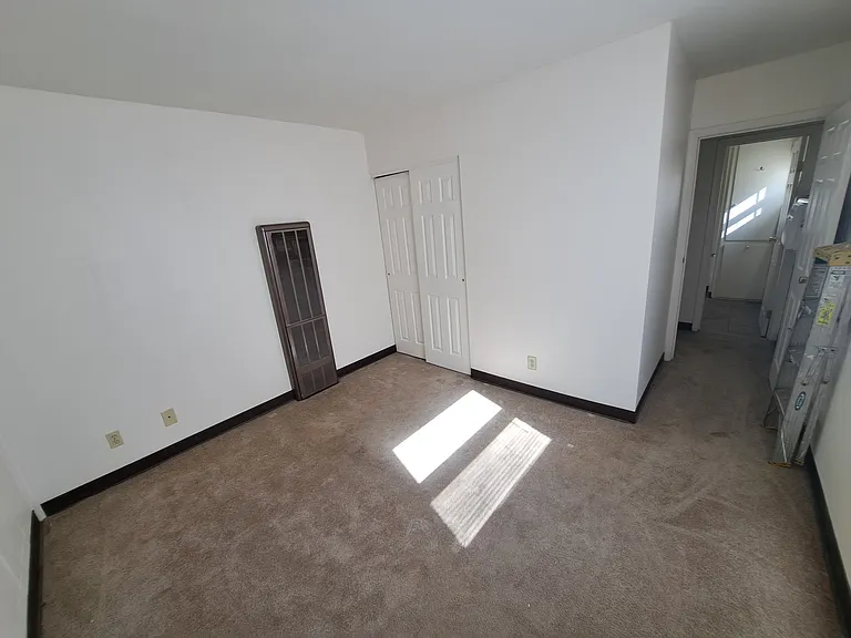 1826 N Star Ave #E — Photo 11