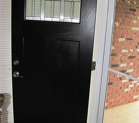 4th image of 5818 Holland Dr