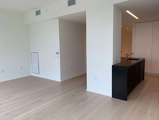 Rented by Sieber International | media 22