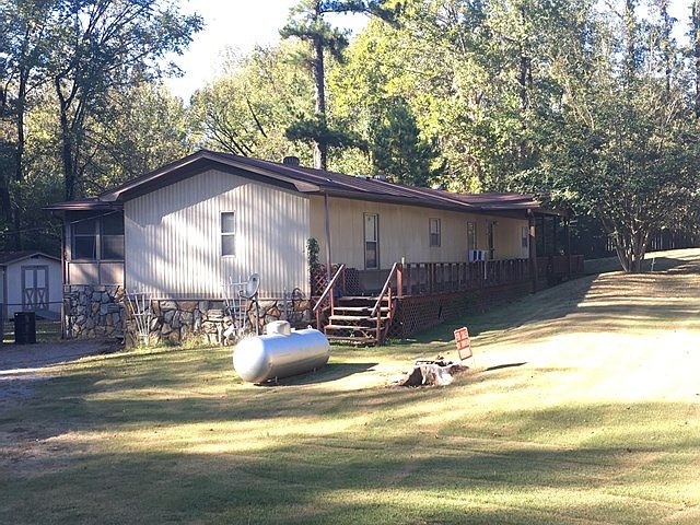 1st image of 215 Windover Dr