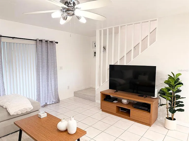 5027 SW 16th Pl #102 — Photo 13