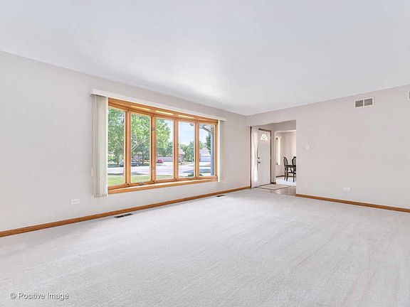 4th image of 1913 Egerton Ct