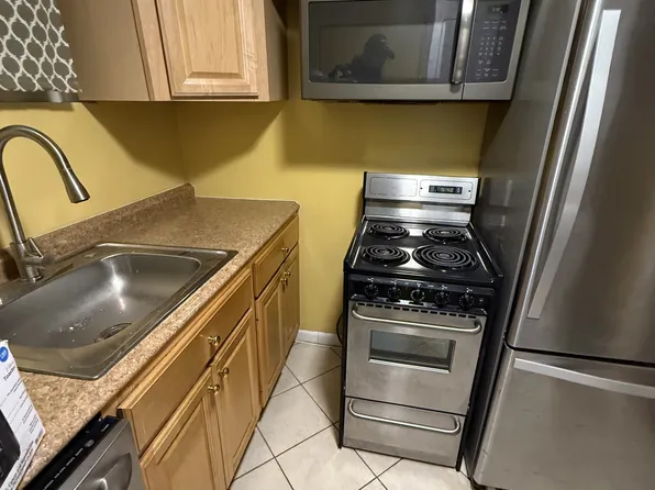 5430 Old Temple Hill Rd, Temple Hills, MD 20748