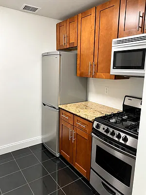 Kitchen, photo 2