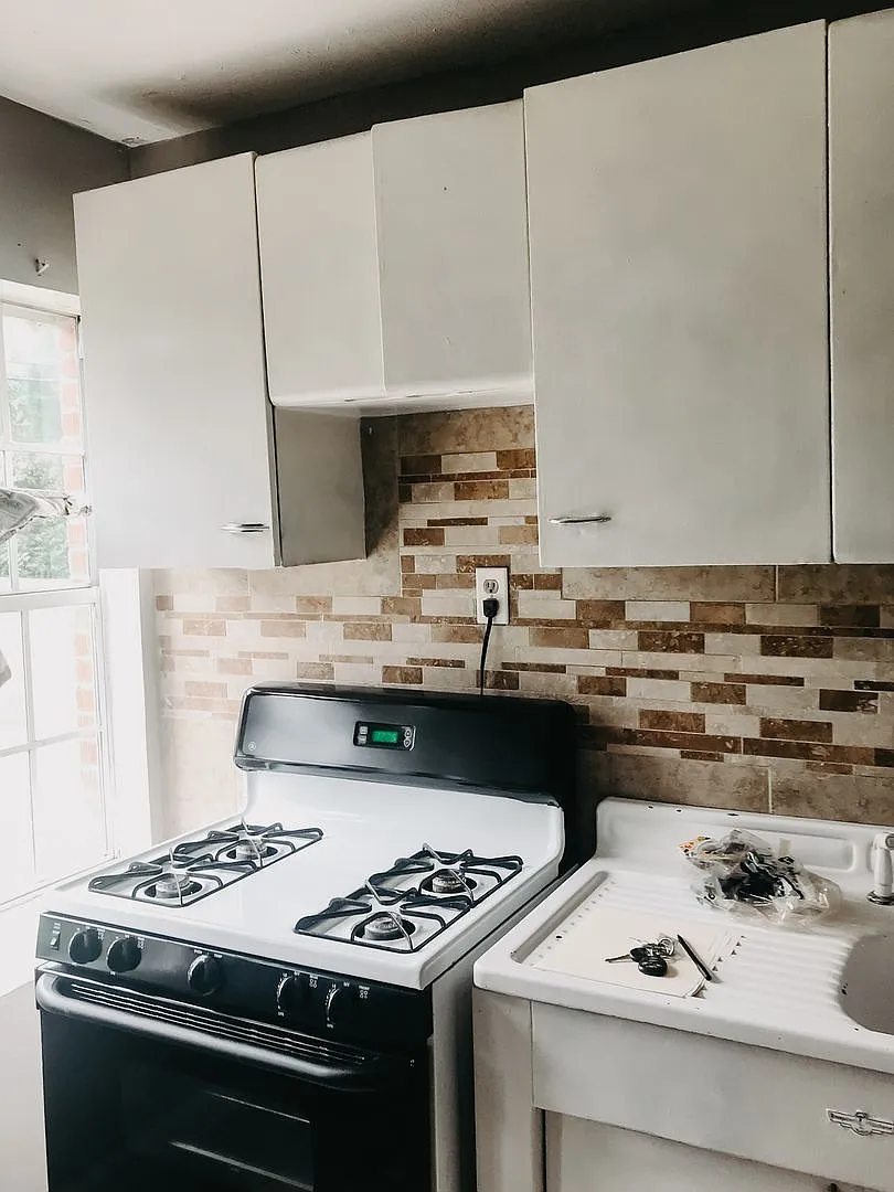 1bdrm duplex — Photo 3