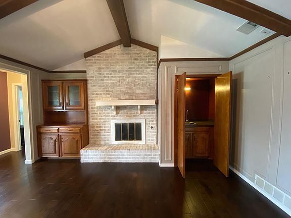 Fireplace and Wet Bar