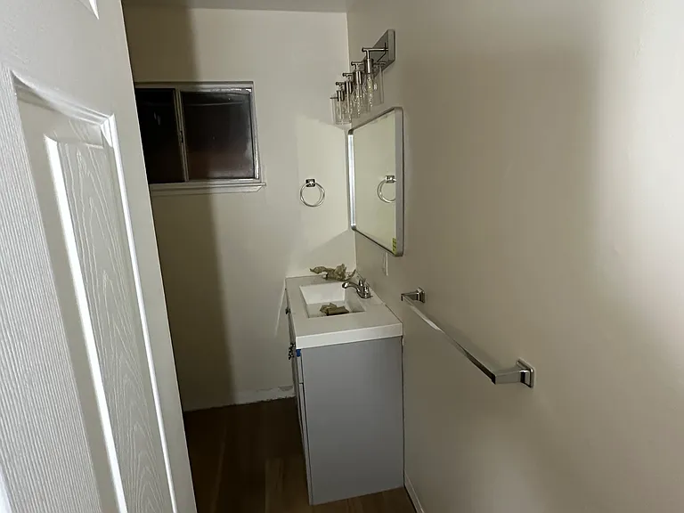 1614 Neihart Ave — Photo 6