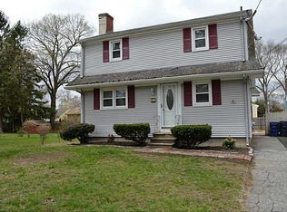 11 Tiernan Ave, Warwick, RI 02886