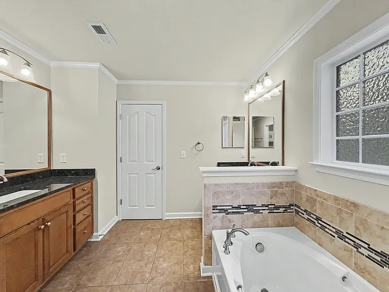 9403 Segundo Ln — Photo 27
