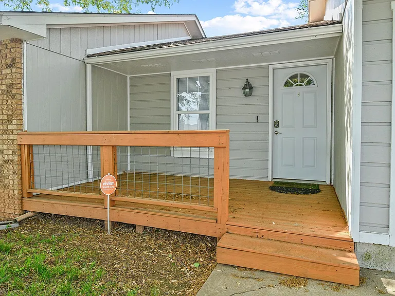 2626 W Hanover Dr — Photo 4
