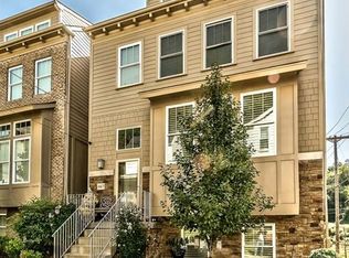467 Wyola St, Mt Washington, PA 15211