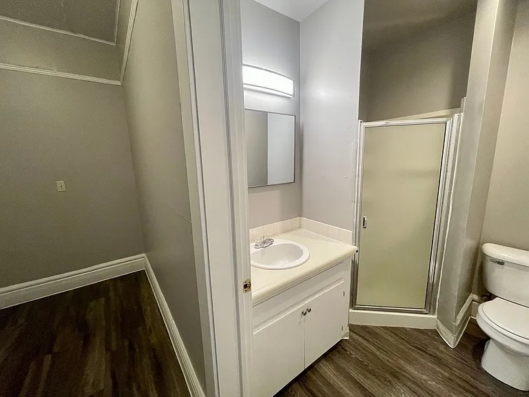 106 S Cedar St — Photo 10