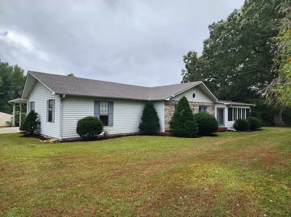 131 County Road 1228, Vinemont, AL 35179