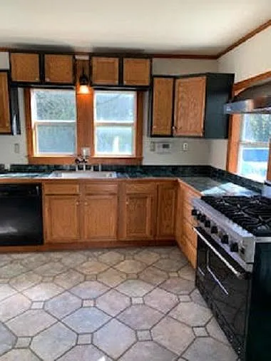 8453 County Farm Rd — Photo 12