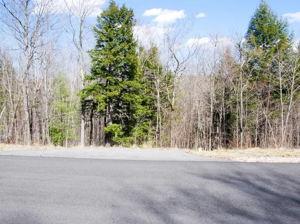 66 Grandview Road, Conway, NH 03818