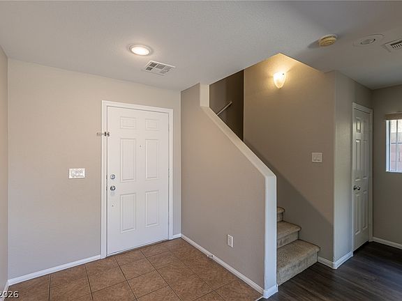 5th image of 10408 Wildflower Gully St