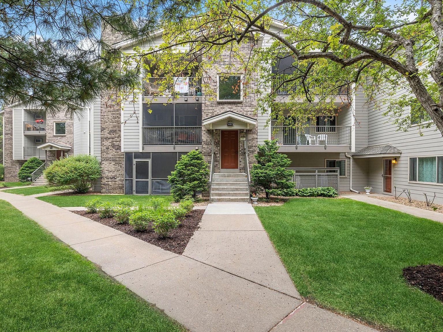 2120 Ridge Dr APT 11, Saint Louis Park, MN 55416 Zillow