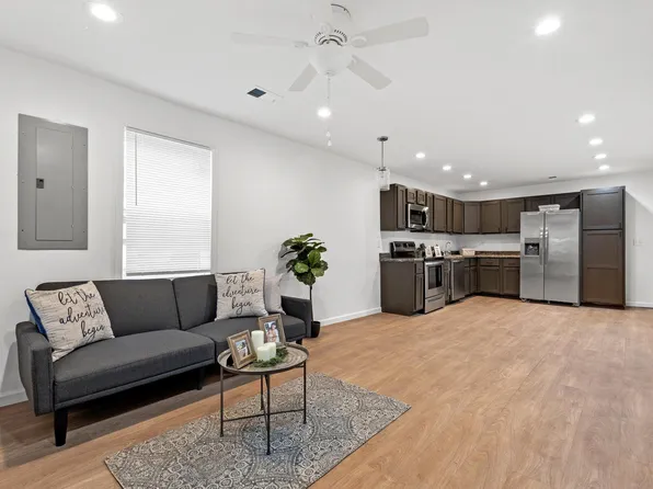 397 Roosevelt Blvd, Lexington, KY 40508