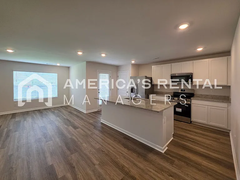 120 Jonboy Ave — Photo 18