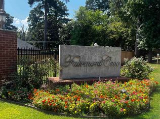 701 Cove Pl, Longview, TX 75604