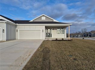 4913 146th St, Basehor, KS 66007