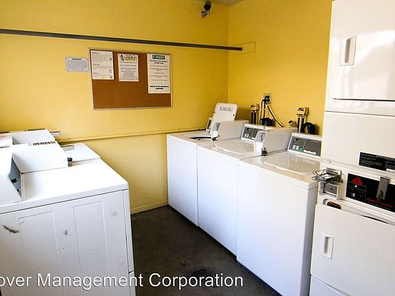 3rd image of 10522 Artesia Blvd APT 50