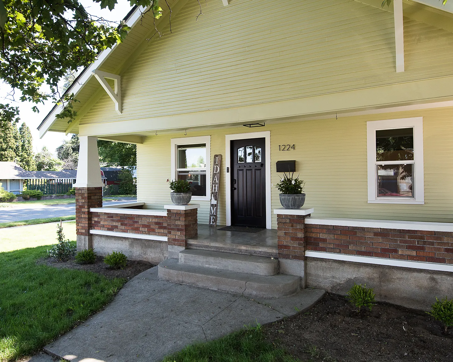 2 bed, $2,600 — Photo 1