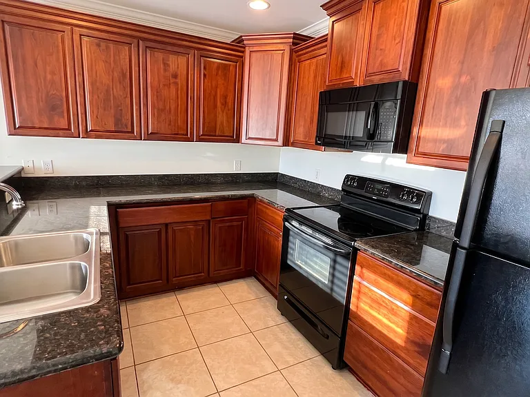 3457 Riverbend Cv — Photo 4