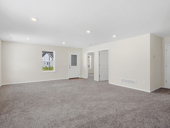 4th image of 1107 N 8th St