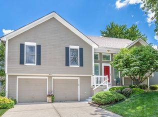 21321 W 123rd Ct, Olathe, KS 66061
