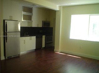 2880 Pine Tree Dr #12, Miami Beach, FL 33140