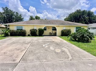 119 SE 16th Pl, Cape Coral, FL 33990