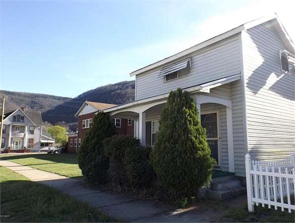 2nd image of 144 10th St